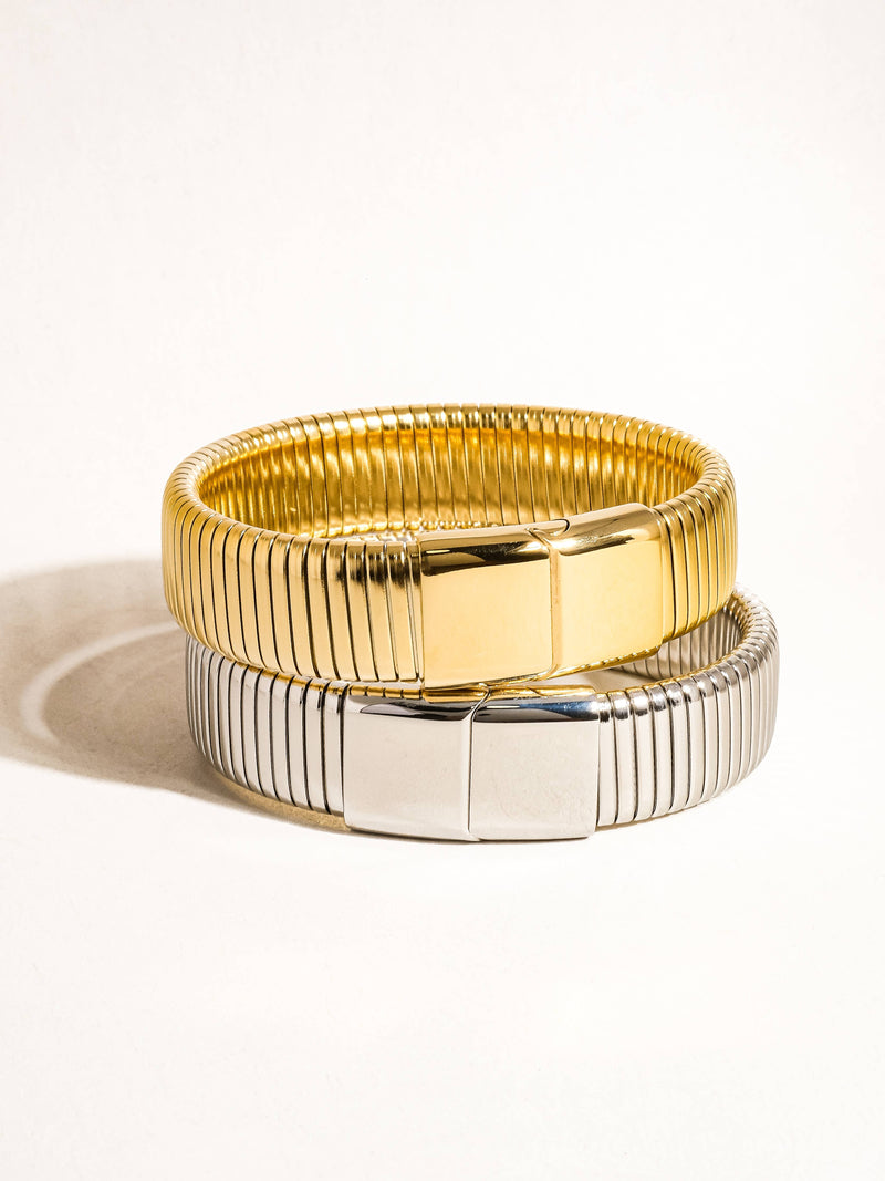 Stripe Bold Bangle: Yellow Gold