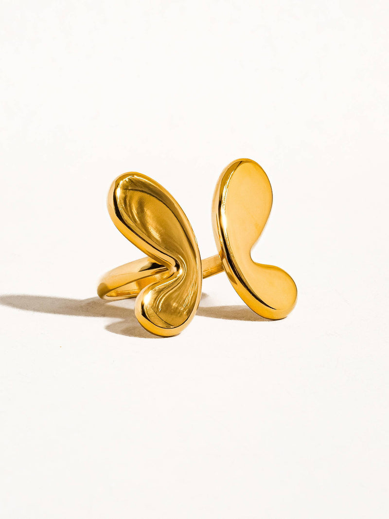 Butterfly Ring: Yellow Gold